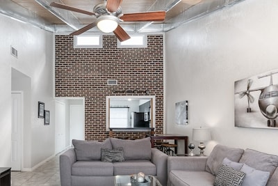 Melbourne Condo