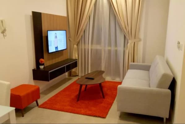 1803 Afiniti Legoland Family Suites