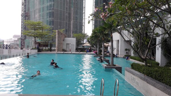 Holiday Home Suites, Kuala Lumpur