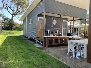 Outdoor kitchen and dining 