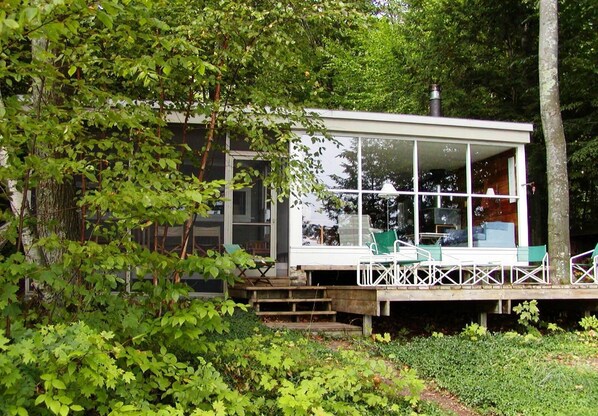 Panoramic Lake Views from Living, Porch, Deck