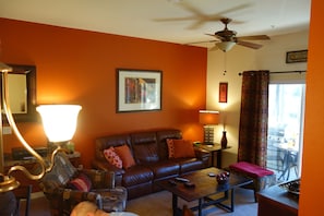 Beautifully decorated living room 