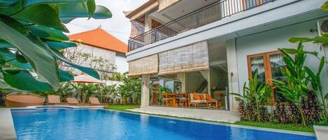 3 Bedroom Villa in Central Seminyak (H)