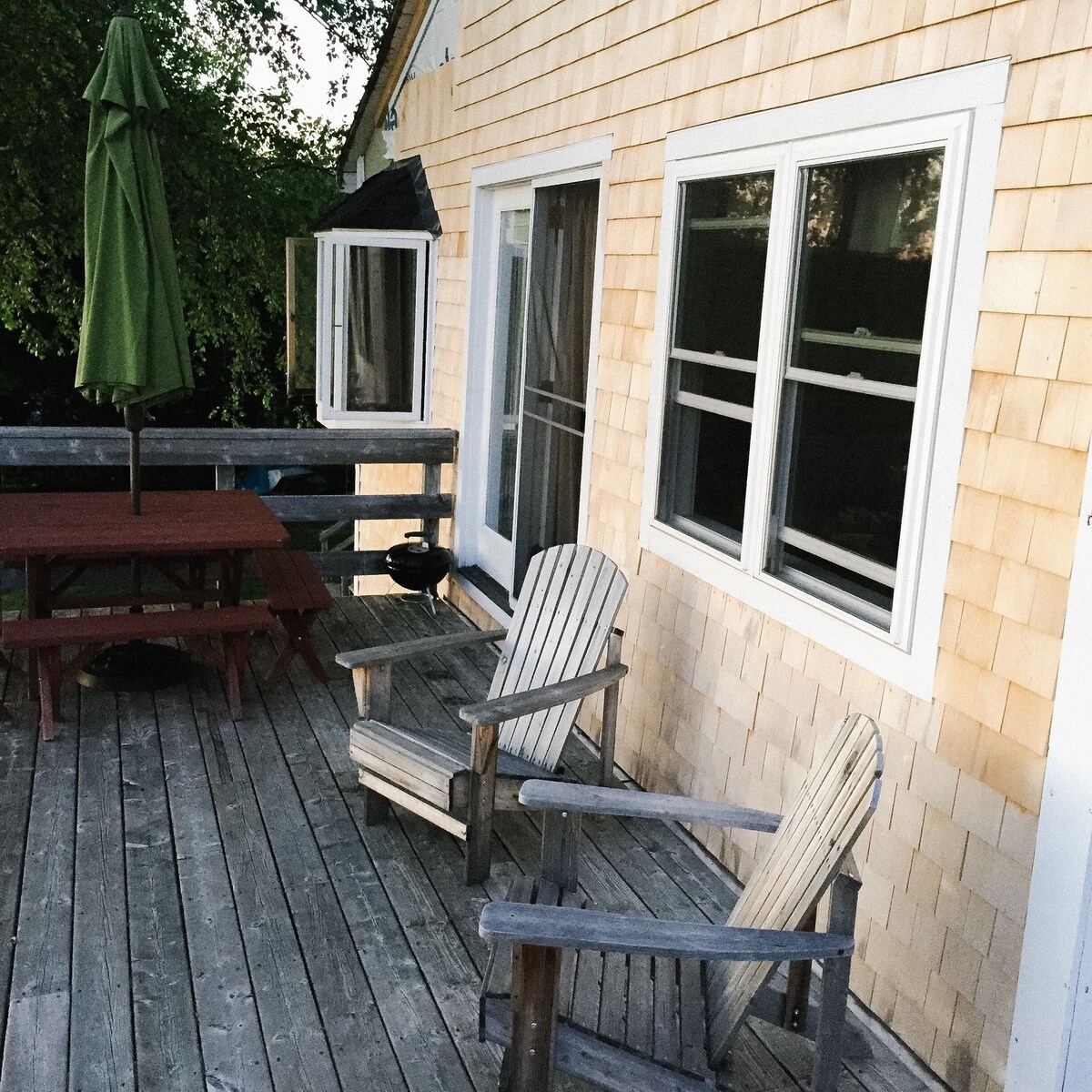 Two bedroom apartment overlooking protected wildlife cove