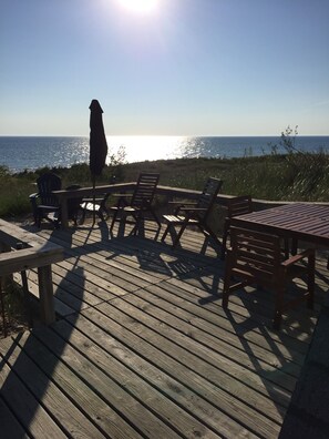 You will find many hours of relaxation on the beach side deck.  