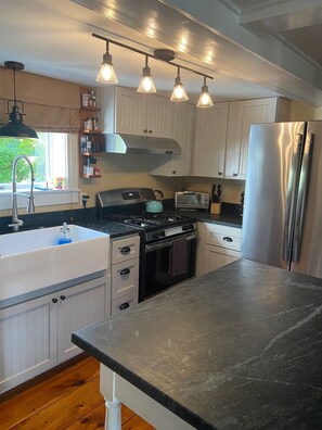 Kitchen - Stove, toaster, refrigerator