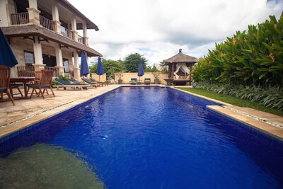 Walk to Uluwatu -Private Villa with Pool