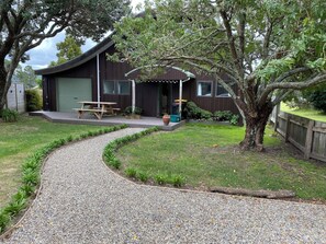 House facing the estuary 