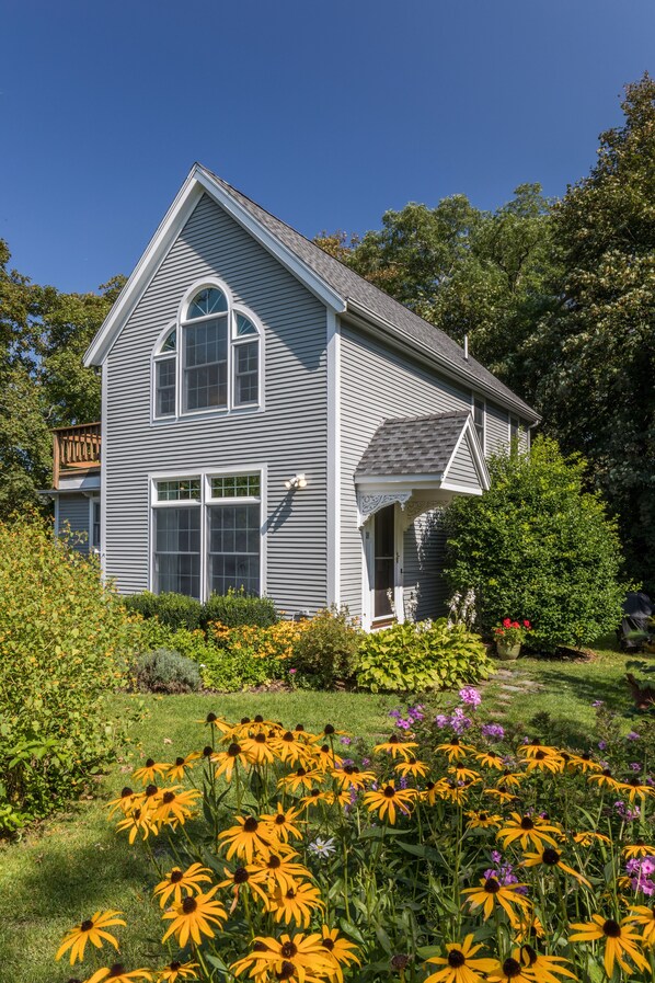 Garden view of Rock Harbor Retreat