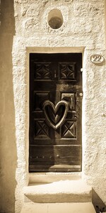 The famous front door of Porte 22: the Heart of Pezenas