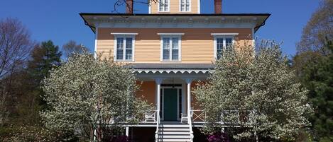 1853 Captain Wheeler House - Early Spring Blooms
