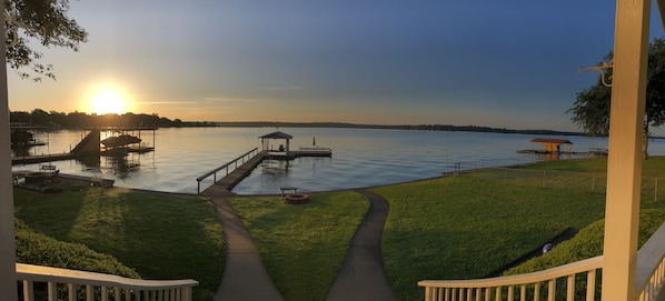 Sunrise and a smooth lake=peace