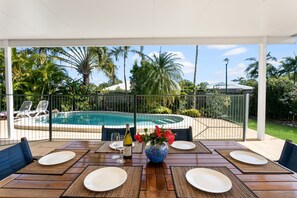 Breakfast, lunch and dinner - this is the spot!