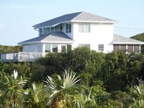 Lochabar Beach House showing Oceanside deck
