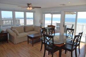 Family Room Upper Unit
