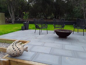 Fire pit
