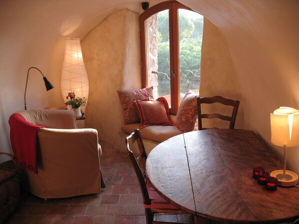 View of dining table and window nook