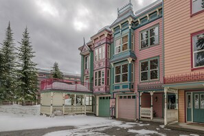Exterior of Townhouse
