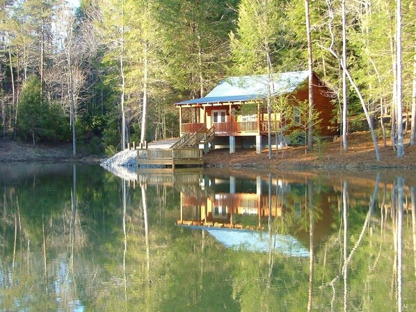 secluded TN vacation cabin- private haven