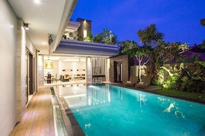 pool with garden