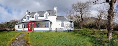 Beautiful Country Home located on 31 acres overlooking Bearhaven Harbour