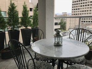 "...Beautifully decorated, spacious...I absolutely loved it..."
Alain Aug 2021