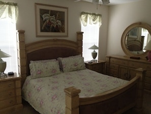 Master bedroom (King) en suite