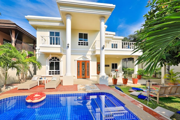 3bdr Sweet Villa Pattaya Deluxe No.5