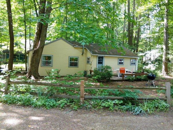 view of cottage looking from the driveway
