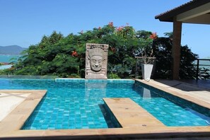 4 Bed Seaview - 5 mins to Beach (SP)