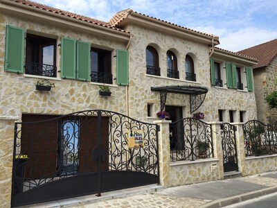 Schöne Wohnung im Charakterhaus 3 km von Paris entfernt (M13-T6)