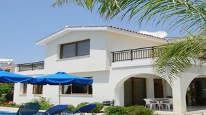 Rear of Large Villa, undercover Patio area, Private Swimming Pool
