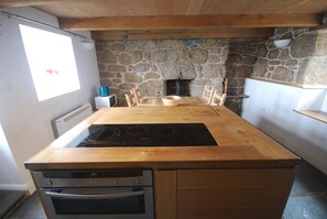 Kitchen and dining 