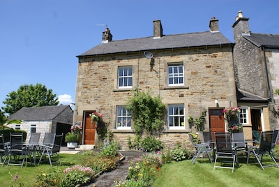 Beech Cottage, centrally situated in the village of Hartington