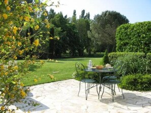 terrasse avec vue sur le parc