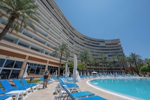 Hotel swimming pool available for our guests