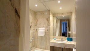 The marble Bathroom