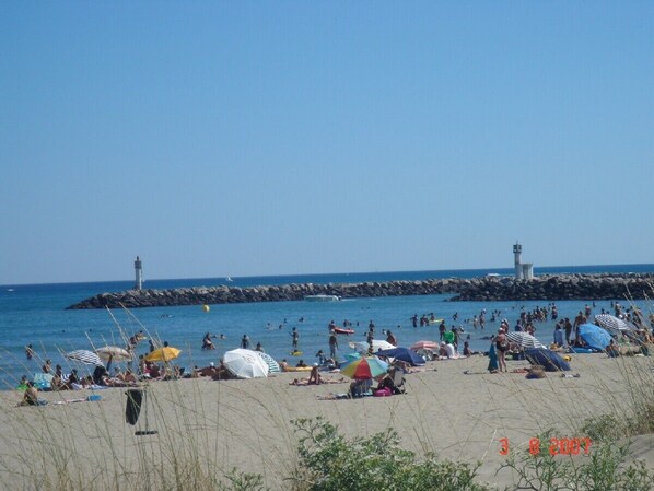 Strand