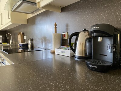 Rosemary Cottage 5* family & wheelchair friendly,tennis court  beautiful grounds
