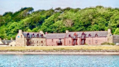 2 dormitorios con vistas a la derecha en la playa cerca de Inverness