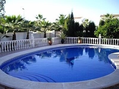 Villa mit großem privatem Pool
