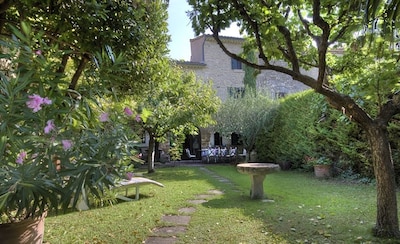 Beautifully renovated 16th century house in stunning hilltop village in Provence