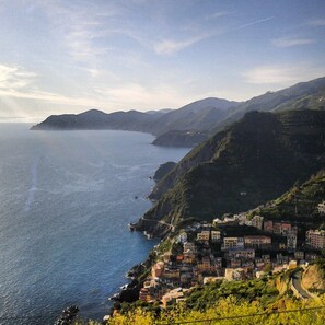 Cinque Terre view from 'Il Sole a 180 gradi"