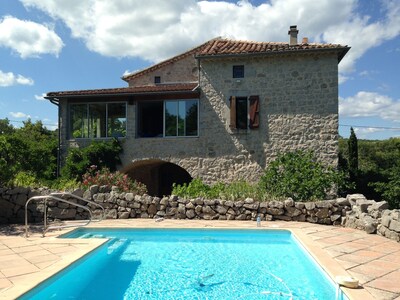 LABEAUME Detached character house very large garden and swimming pool South Ardèche 