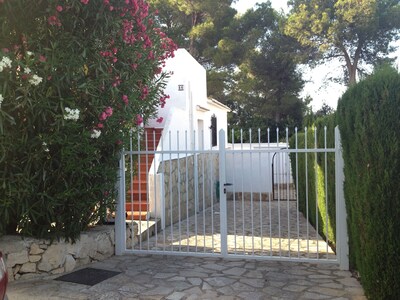 Villa in peaceful & private location of La Sella - Air Conditioning & FREE WIFI