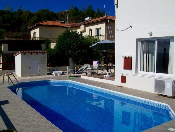 Spacious private pool area