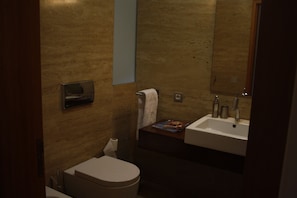 wc suite