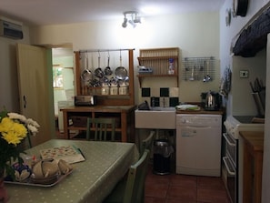 Country style kitchen with all the mod cons - double oven, dishwasher, microwave