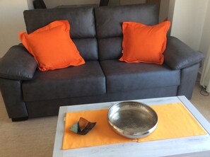 New double sofa bed.. 