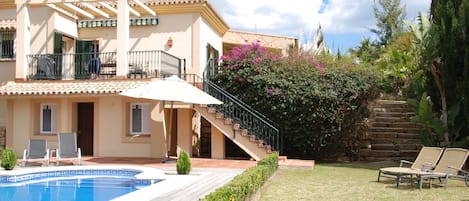 Swimming pool and garden